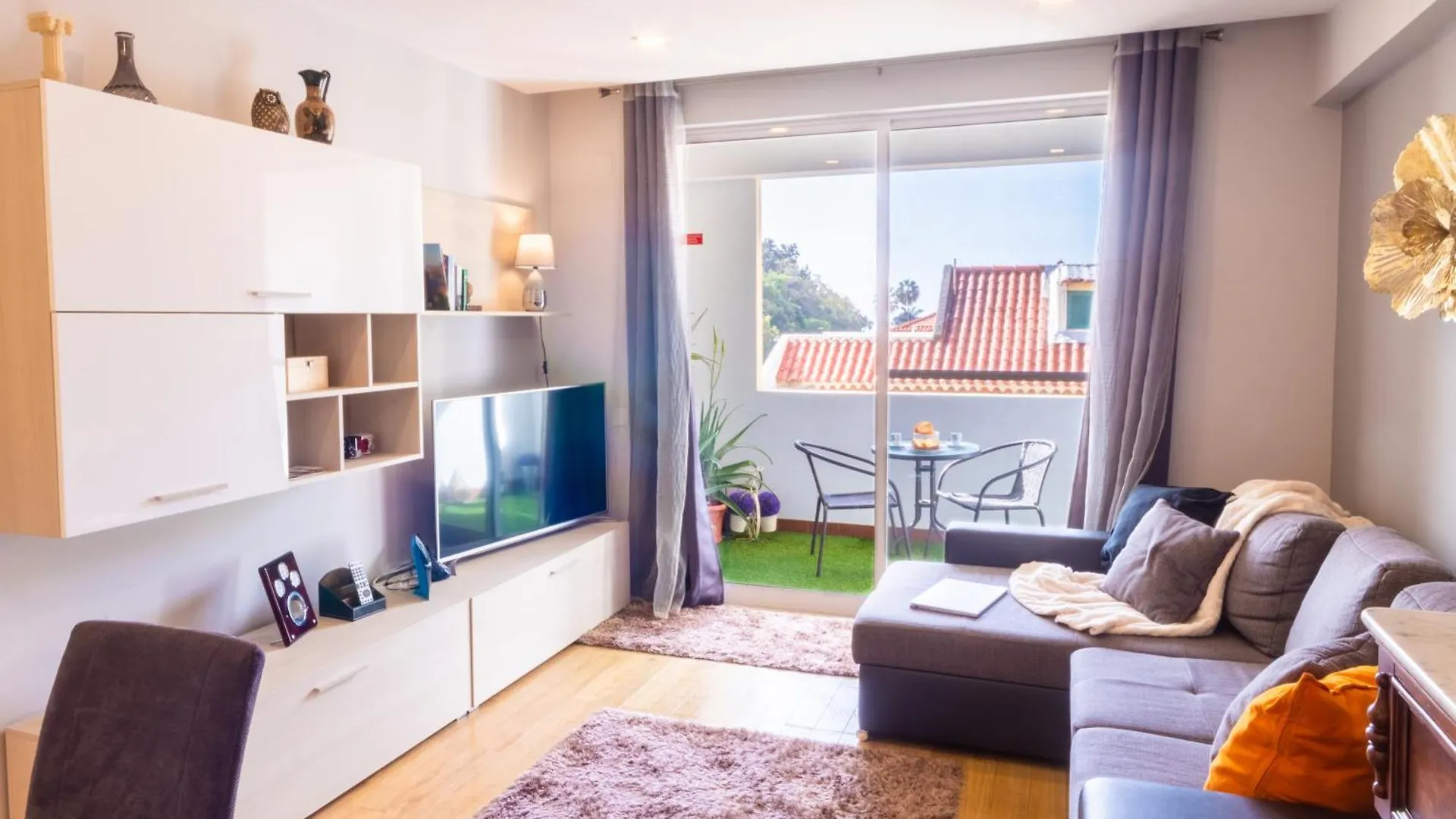 Apartamento Maria Casa Branca by ALMA Holiday Rentals Funchal  Portugal